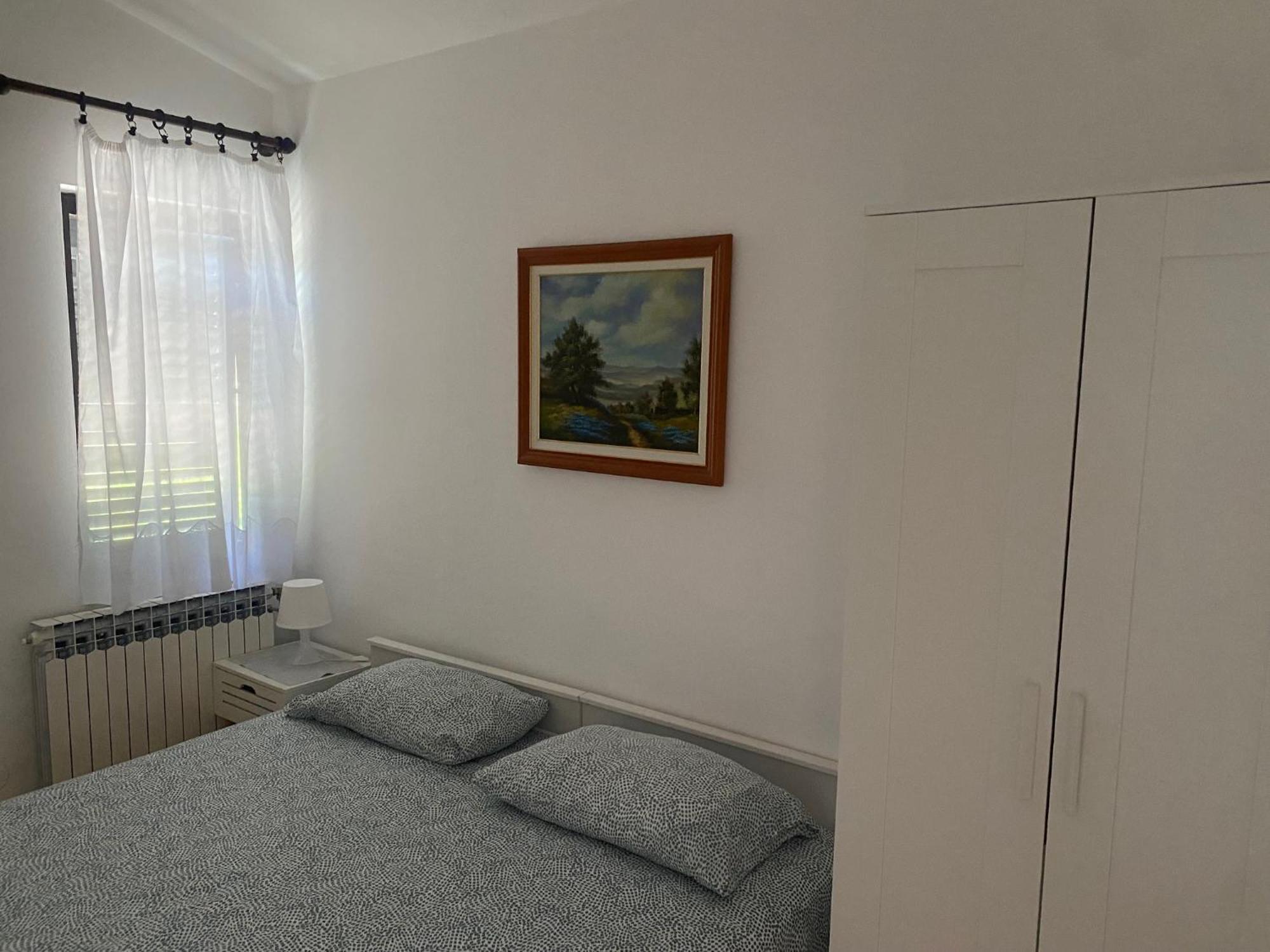 Lav Apartment *